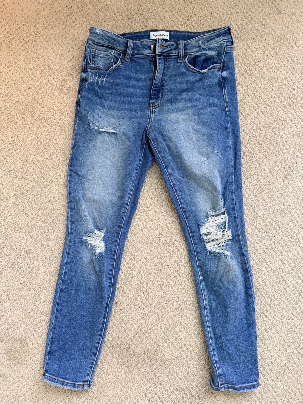 Skinny Ripped Mid-Rise Jeans in Blue